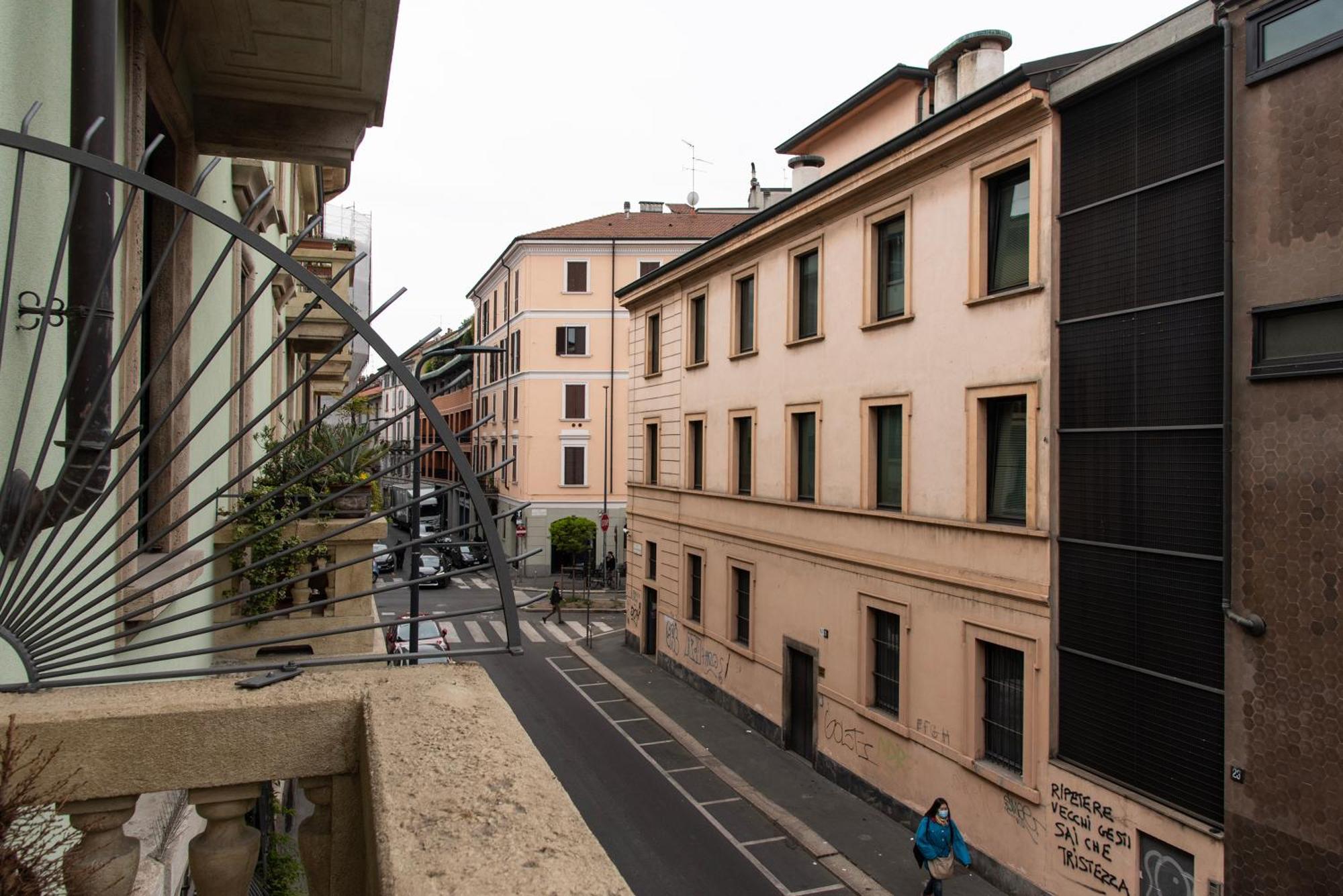 Youhosty - Chinatown Bright And Luxury Apartment Mailand Exterior foto